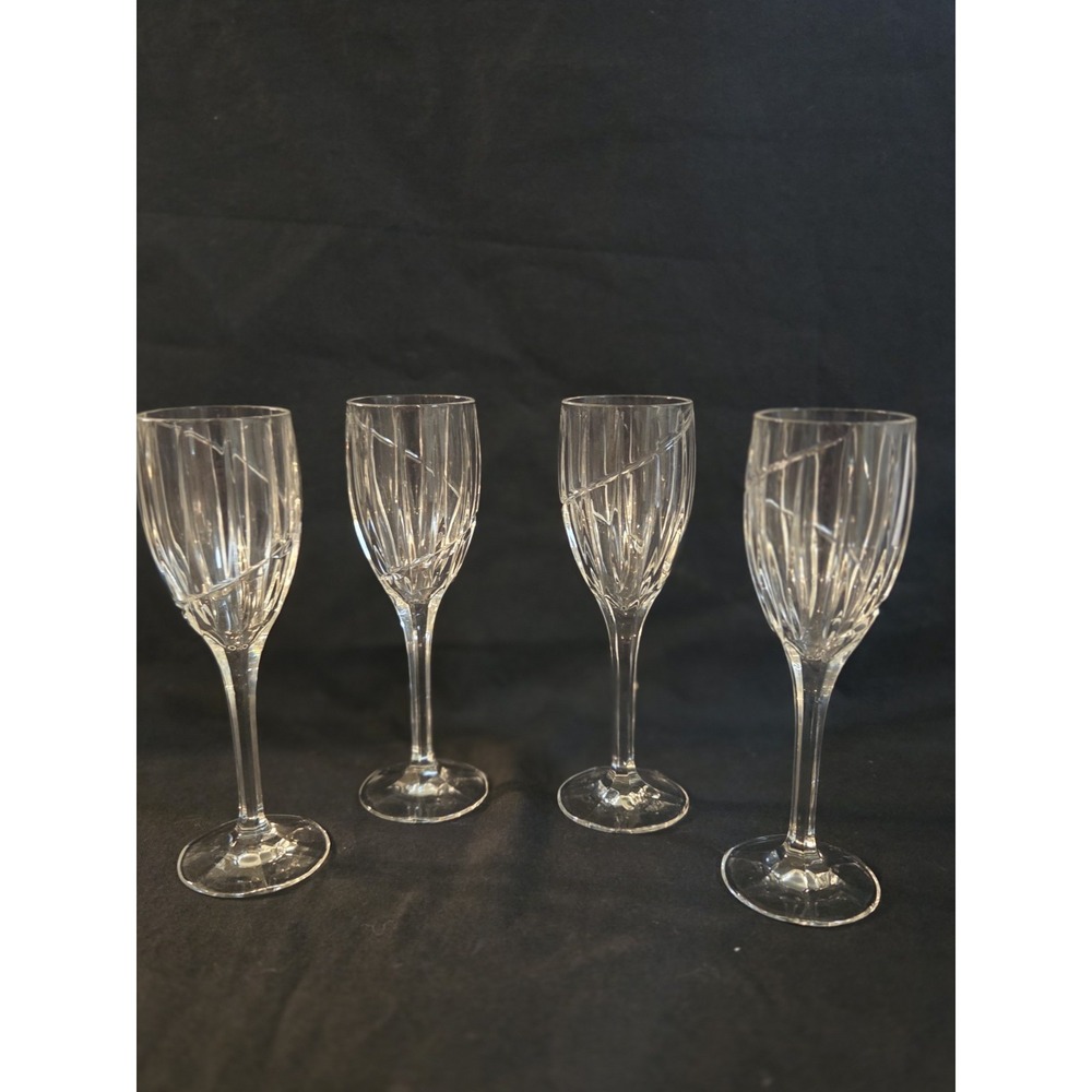 Mikasa Uptown Crystal Wine Glasses 8 1/8" Set of 4 Vertical Swirl Cut Germany